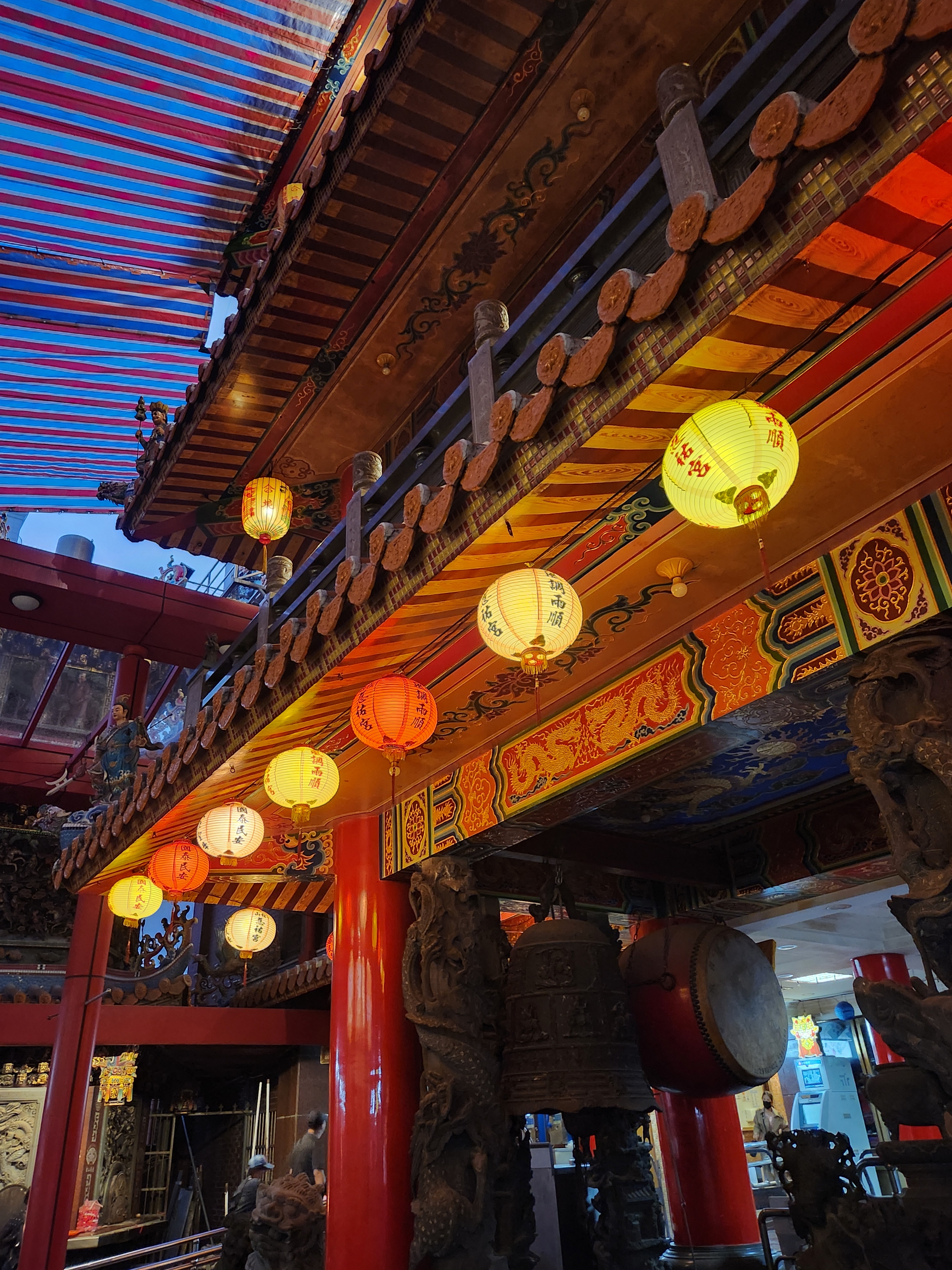 Ciyou Temple at Songshan (my favourite one)